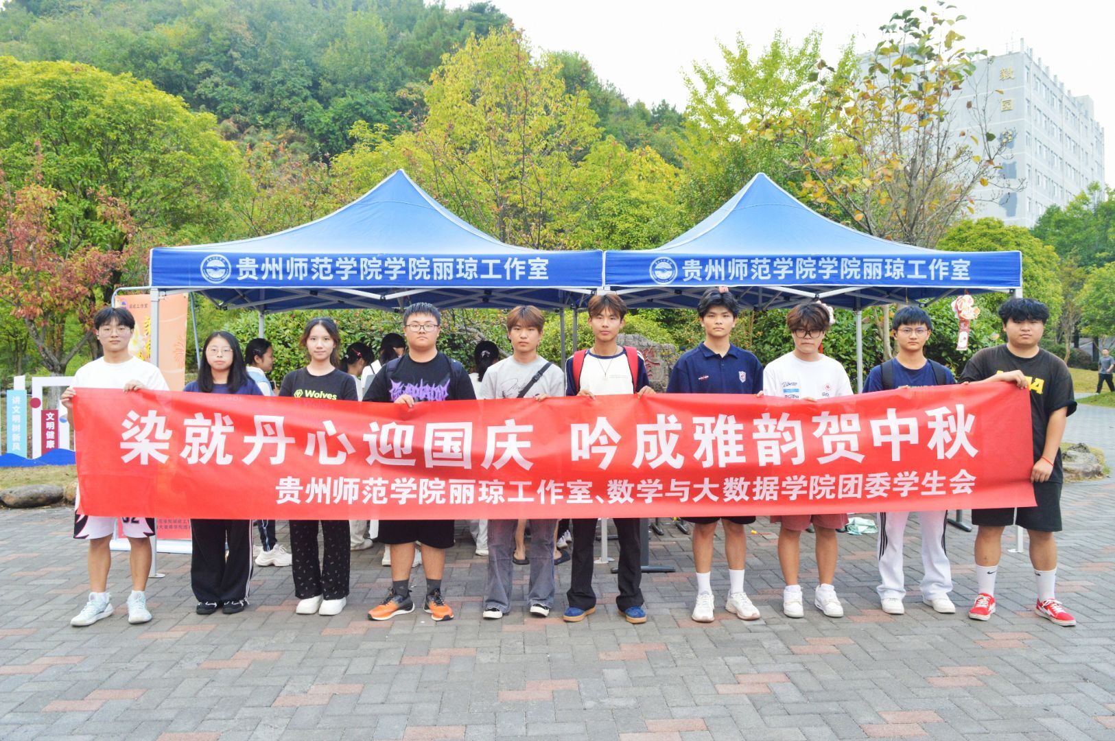 文化型社区｜赓续文脉薪火，礼赞盛世双节——丽琼工作室开展中秋国庆节日主题活动